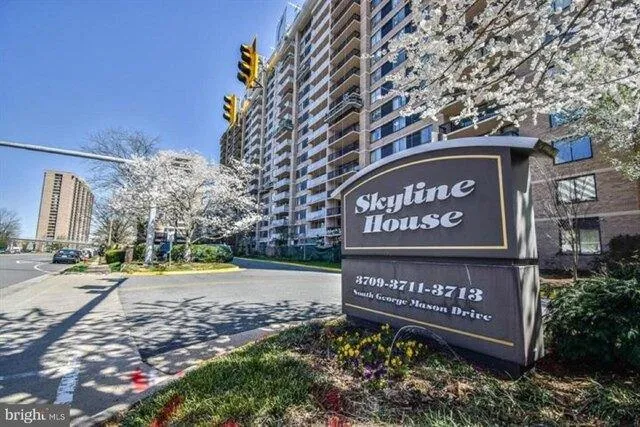 1 Bedroom 1 Bath In Falls Church VA 22041 for Rent