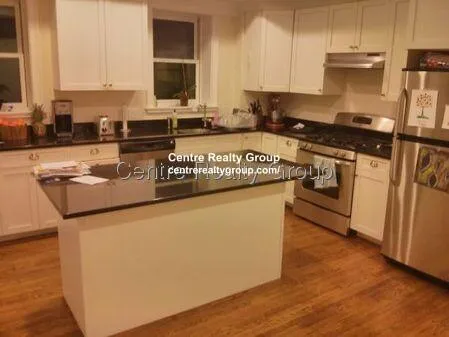 3 bedroom in Brookline MA 02445 for Rent