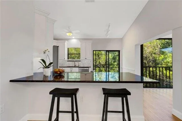 Condo For Sale In Sarasota, Florida