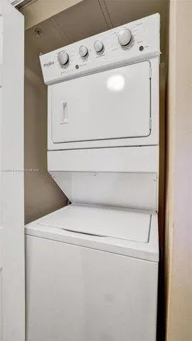 Condo For Rent In Hallandale Beach, Florida