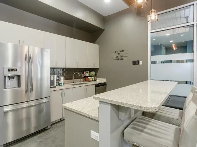 2 Bed 2 Bath For Rent $1650 Per Mo