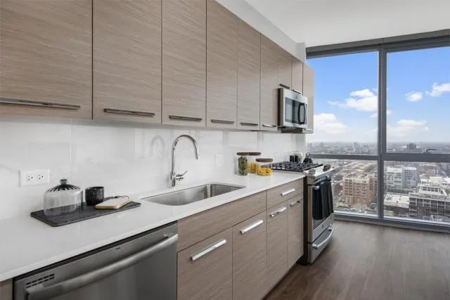 1 bedroom in Chicago IL 60661 for Rent