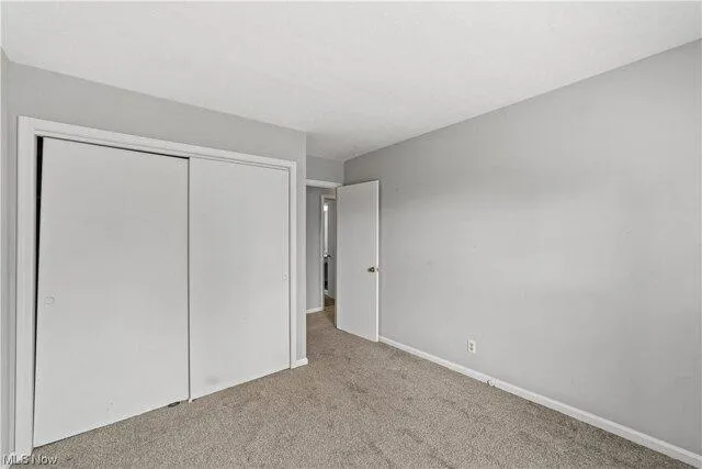 Condo For Sale In Lyndhurst, Ohio