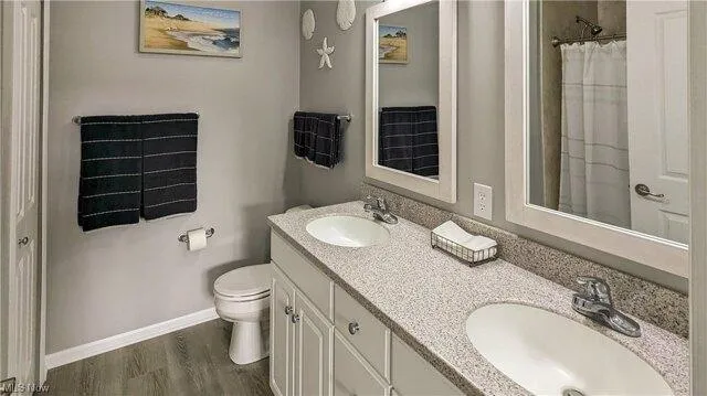 Condo For Sale In Port Clinton, Ohio