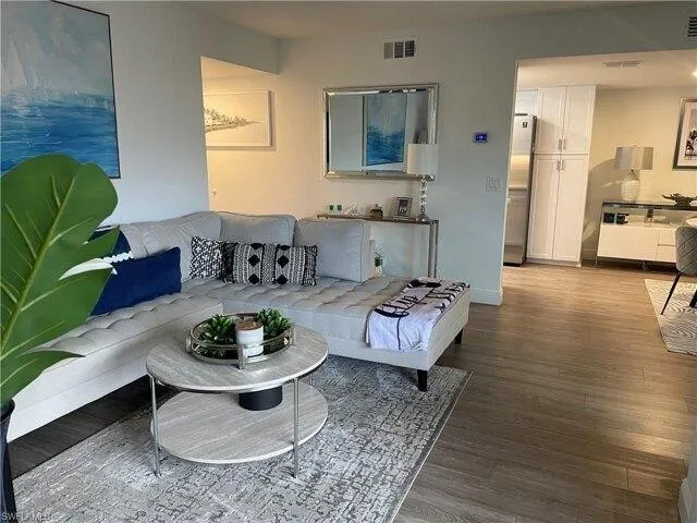 Condo For Rent In Naples, Florida