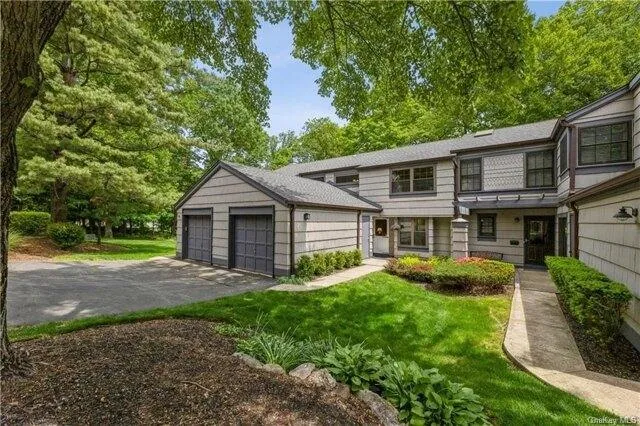 Condo For Rent In Clarkstown, New York