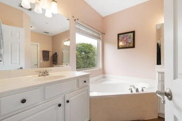 Condo For Sale In Franklin, Tennessee