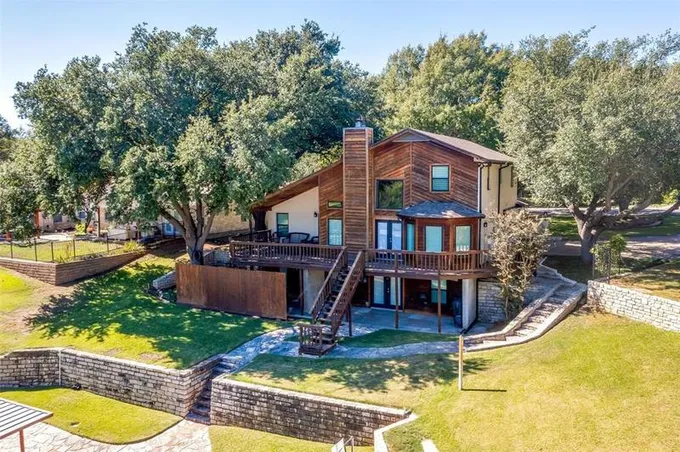4045 Dakota Trl, Granbury, TX 76048 for Sale