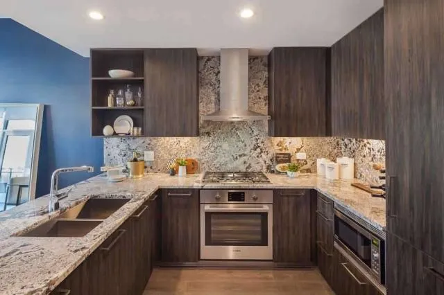 2 bedroom in Chicago IL 60654 for Rent
