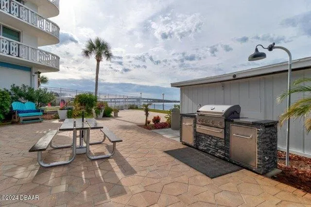 Condo For Sale In Daytona Beach, Florida