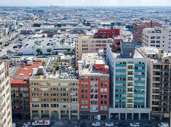 738 S Los Angeles St #405 Los Angeles, CA 90014 - Home For Rent