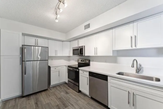 3 bedroom 2 bath condo for sale