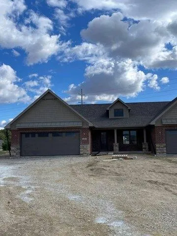 Condo For Sale In Russia, Ohio