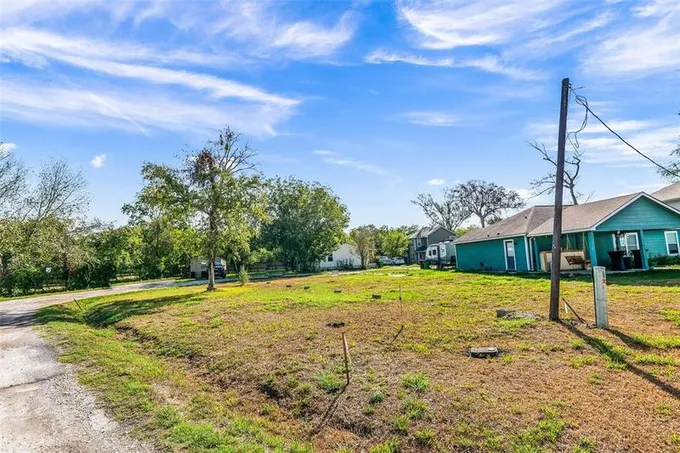 3146 Angelfish Cv, Baytown, TX 77523 for Sale