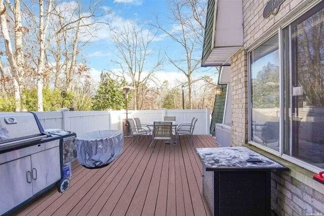 Condo For Sale In Medford, New York
