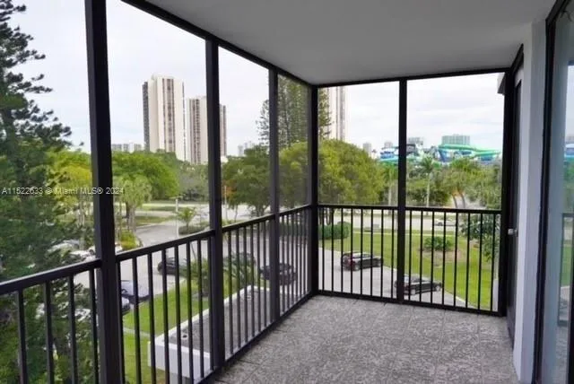 Condo For Sale In Aventura, Florida