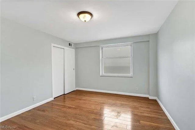 Condo For Sale In Lakewood, Ohio