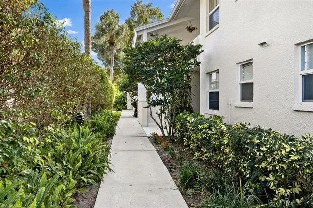 Condo For Sale In Naples, Florida