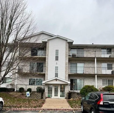 Condo For Sale In Valparaiso, Indiana