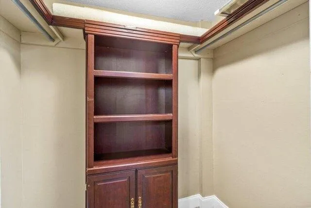 Condo For Sale In Oakland Park, Florida