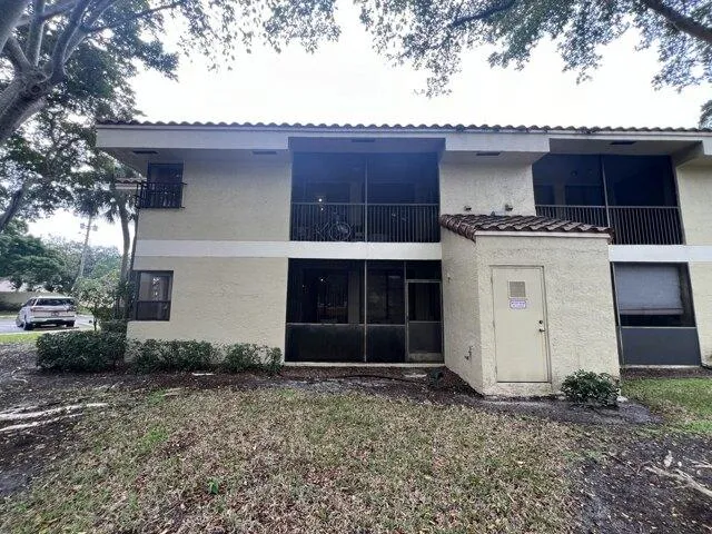 Condo For Sale In Coconut Creek, Florida