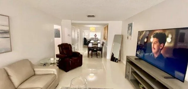 Condo For Sale In Maitland, Florida