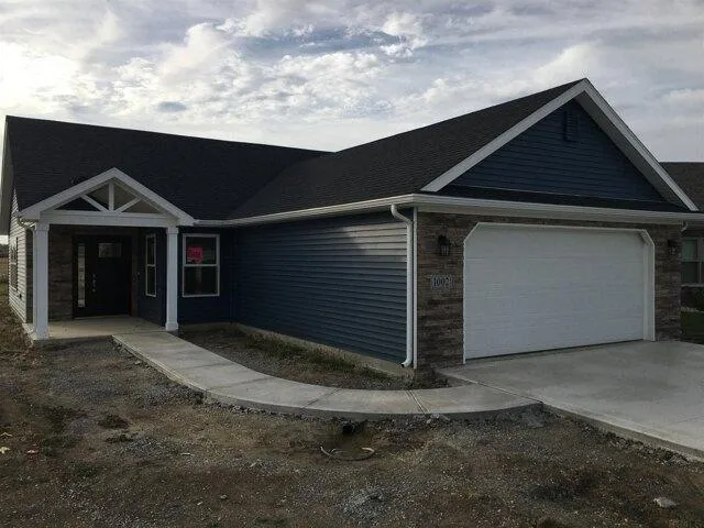 Condo For Sale In Decatur, Indiana