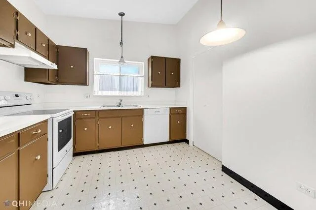 Condo For Sale In Munster, Indiana