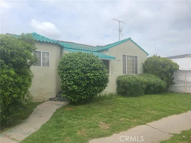 701 E 80th, Los Angeles CA 90001 for Sale