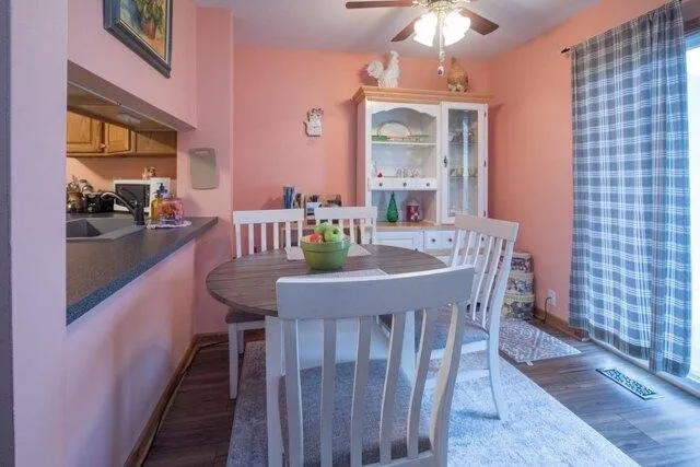 Condo For Sale In Chesterton, Indiana