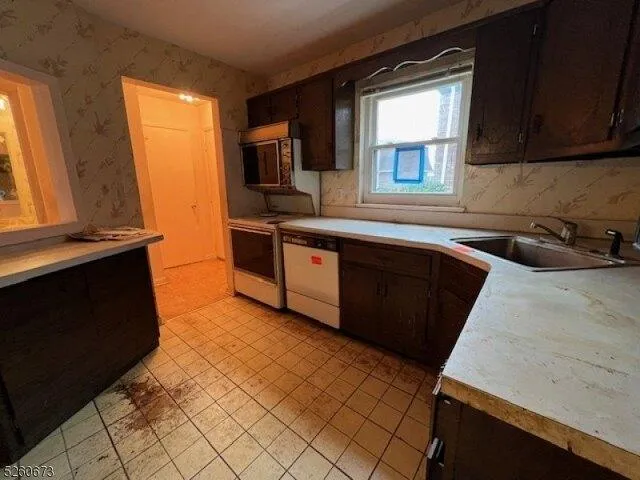Condo For Sale In West Caldwell, New Jersey