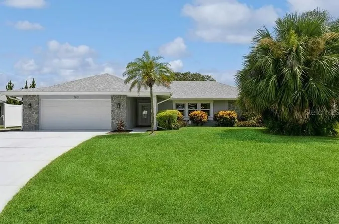 7215 11th Ave W, Bradenton, FL 34209 - MLS T3461689 for Sale