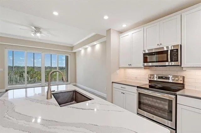 Condo For Sale In Lakewood Ranch, Florida