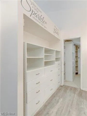Condo For Sale In Fairlawn, Ohio
