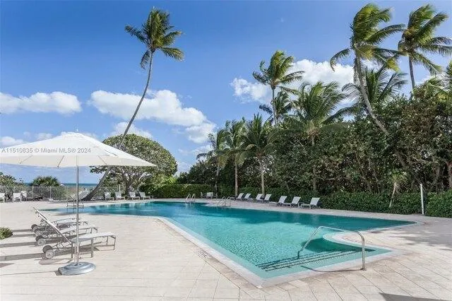 Condo For Sale In Key Biscayne, Florida