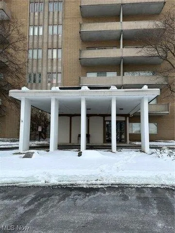 Condo For Sale In Rocky River, Ohio