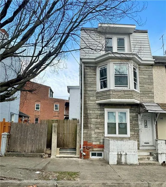 147 W TURNER ST, Allentown City, PA 18102 Single Family Residence For Sale  MLS# 730694
