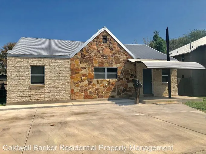 2304 15th Street for Sale
