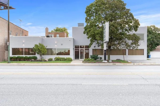5241 S Cicero Ave, Chicago, IL 60632 - MLS 11916984 for Sale