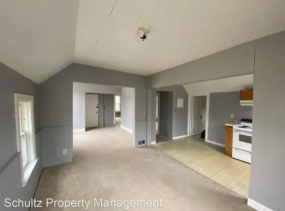 623 Steuben St Wausau, WI 54403 - Home For Rent