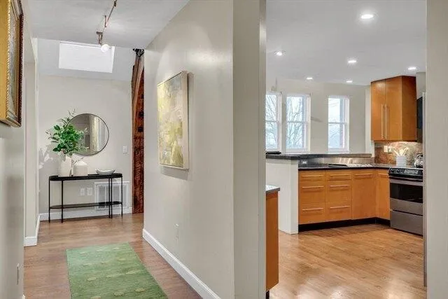 Condo For Sale In Newton, Massachusetts