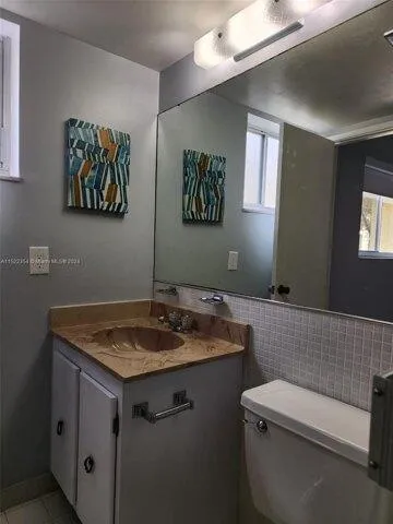 Condo For Sale In Pompano Beach, Florida