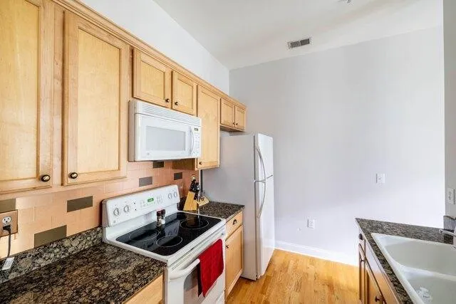 Condo For Sale In Indianapolis, Indiana