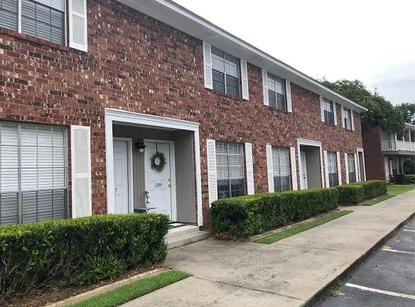 Oakleaf Townhouses Apartments Mount Pleasant, SC - Apartments For Rent