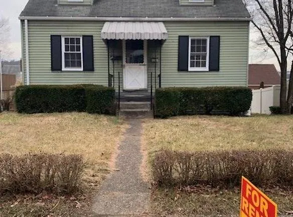 2601 Manning St Ambridge, PA 15003 - Home For Rent