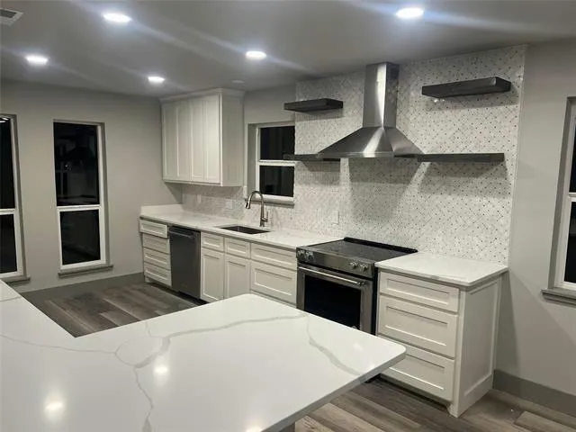 3213 LYNBROOK DR, Plano, TX 75075 Single Family Residence For Sale  MLS# 20491910