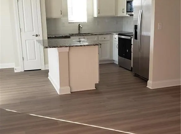 670 Hickory Point Dr Lexington, NC 27292 - Home For Rent