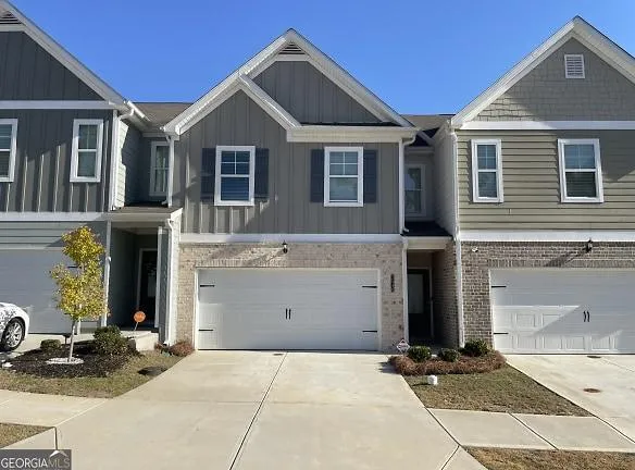 7540 Knoll Hollow Rd Lithonia, GA 30058 - Home For Rent