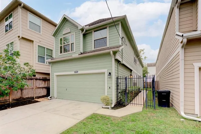 1315 Bingham St, Houston, TX 77007 for Sale