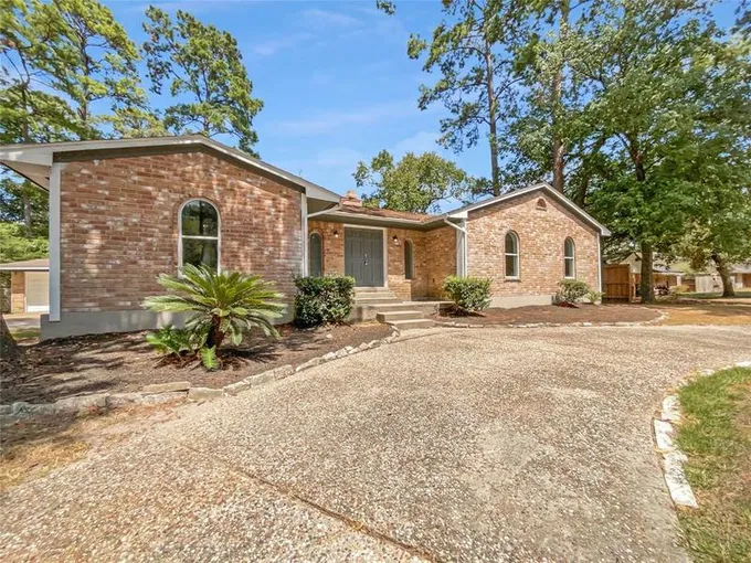 21722 Forest Glade Dr, Humble, TX 77338 for Sale